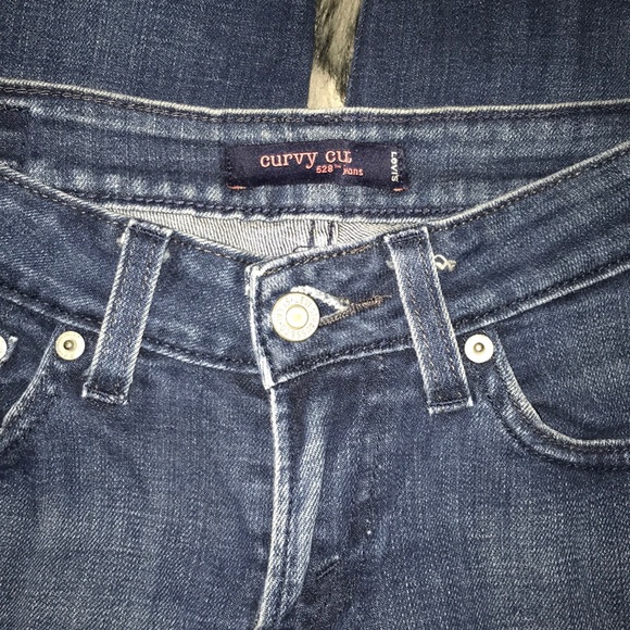 Levis Jeans - Picture 2 of 5